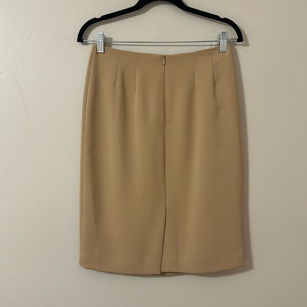 Yansi Fugel Womens Straight Pencil
Skirt Tan Sz 4 Minimalist Neutral Classic - Picture 2 of 7